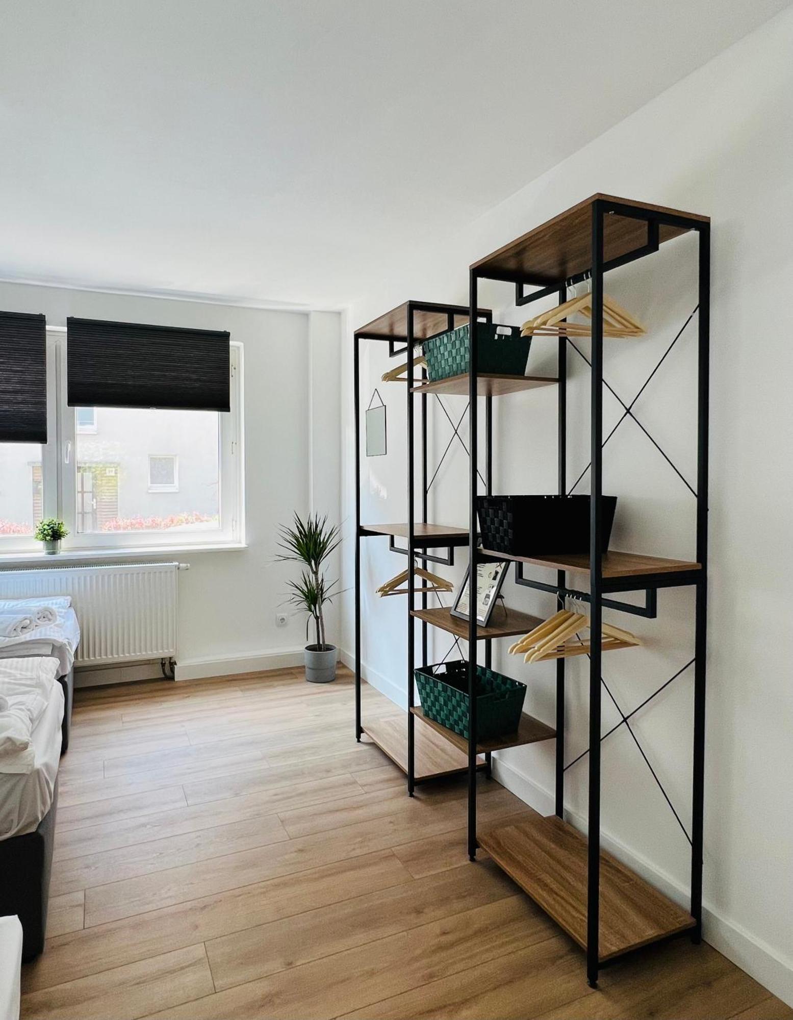 Sali - Remscheid - Apartmenthaus Esterno foto